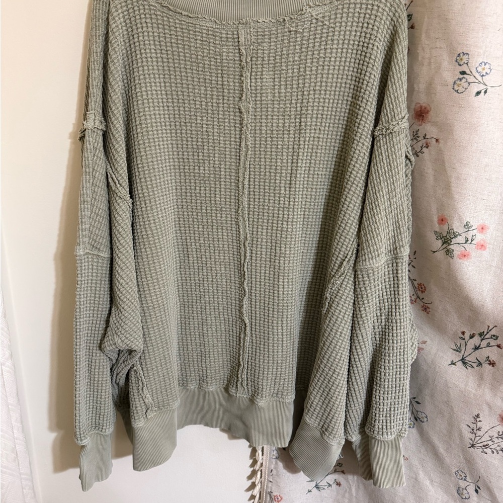 American Eagle Outfitters Light Sage Waffle V-Neck Sweatshirt - Picture 2 of 2